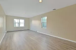 71 Holland Ave, White Plains, NY 10603 - Photo 20