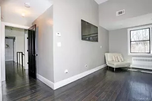 247 Cherry Ln, Suffern, NY 10901 - Photo 14