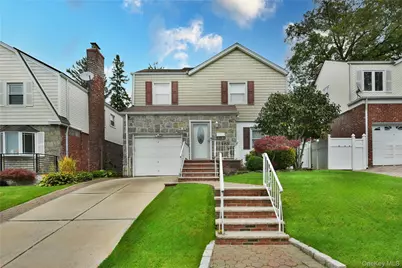 79-27 212th Street, Hollis, NY 11364 - Photo 2