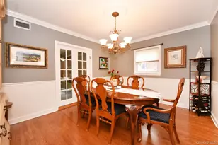 79-27 212th St, Hollis, NY 11364 - Photo 8