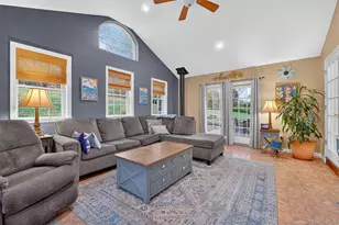 104 Hillside Rd, Poughquag, NY 12570 - Photo 16