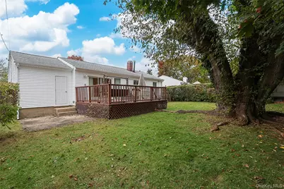 6 Gerhard Road, Plainview, NY 11803 - Photo 20