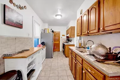 2849 E 195th Street, Bronx, NY 10461 - Photo 20
