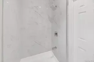 4411 Edson Ave, Bronx, NY 10466 - Photo 10