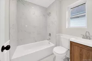 4411 Edson Ave, Bronx, NY 10466 - Photo 16