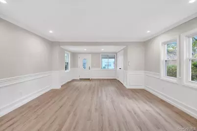 4411 Edson Avenue, Bronx, NY 10466 - Photo 4