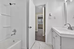 11 Kathleen Ct, Kiamesha Lake, NY 12751 - Photo 14