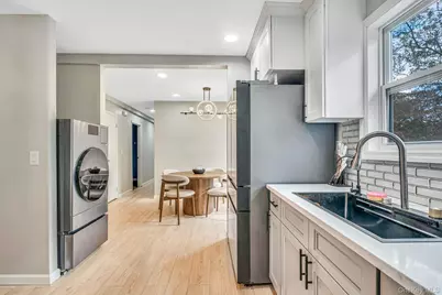 52 Maple Lane, Medford, NY 11763 - Photo 10