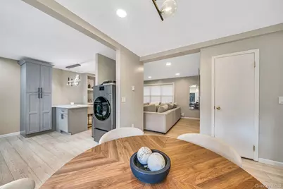 52 Maple Lane, Medford, NY 11763 - Photo 12