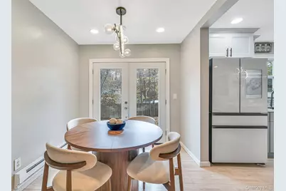 52 Maple Lane, Medford, NY 11763 - Photo 6