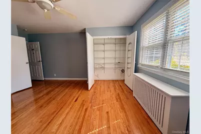 [Address not provided], Lindenhurst, NY 11757 - Photo 14