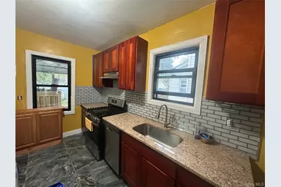 189-05 Mangin Avenue, Saint Albans, NY 11412 - Photo 4