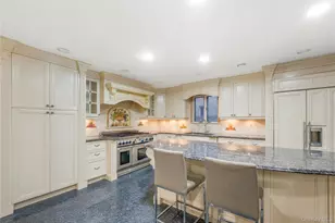 201-05 28th Ave, Bayside, NY 11360 - Photo 4