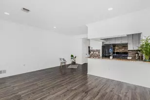 197 Surf Dr, Bronx, NY 10473 - Photo 6
