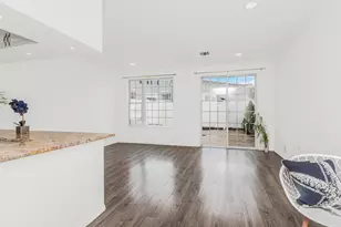 197 Surf Dr, Bronx, NY 10473 - Photo 4