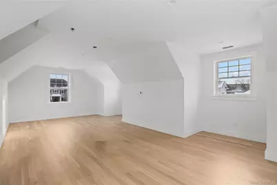 20 Hilltop Drive, Port Chester, NY 10573 - Photo 24