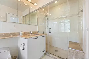 64-35 Marathon Pkwy, Little Neck, NY 11362 - Photo 14