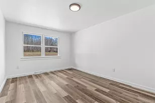 786 N Clove Rd, Millbrook, NY 12585 - Photo 18