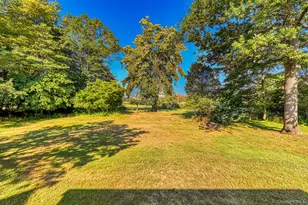 272 Ocean Ave, Islip, NY 11751 - Photo 32