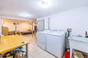 75-23 196th St, Fresh Meadows, NY 11366 - Photo 16