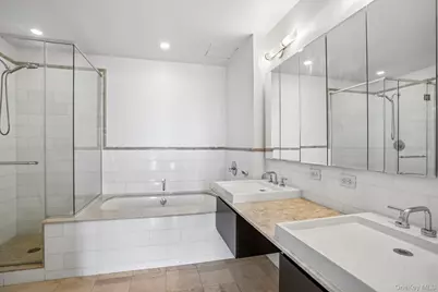 175 Huguenot Street #2404, New Rochelle, NY 10801 - Photo 8