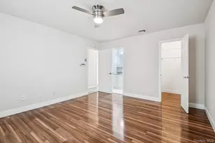 5 Fredricksburg Ct, Coram, NY 11727 - Photo 10