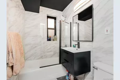 75 W 238th Street #3H, Bronx, NY 10463 - Photo 1