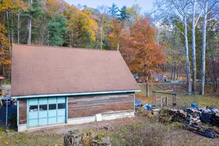 747 Oakland Valley Rd, Cuddebackville, NY 12729 - Photo 38