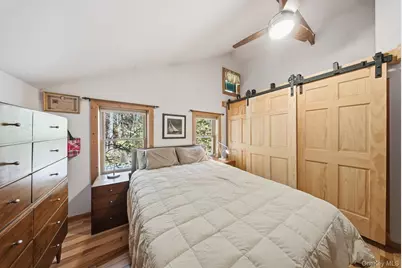 747 Oakland Valley Road, Cuddebackville, NY 12729 - Photo 26