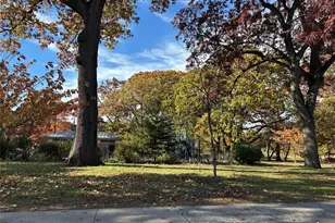 231-10 145th Ave, Springfield Gardens, NY 11413 - Photo 16