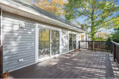 28 Sanford Street, South Huntington, NY 11746 - Photo 30