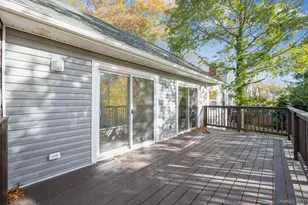 28 Sanford St, South Huntington, NY 11746 - Photo 30