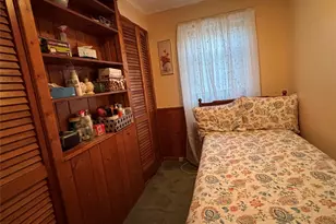 107-09 221st St, Queens Village, NY 11429 - Photo 30