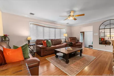 1321 Manor Lane, Bay Shore, NY 11706 - Photo 6