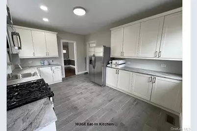 310 Fishel Avenue, Riverhead, NY 11901 - Photo 6