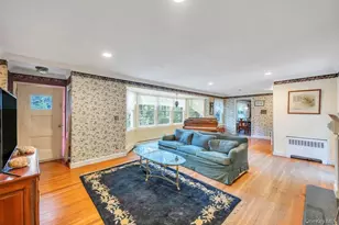 89 Van Brunt Manor Rd, Setauket, NY 11733 - Photo 18