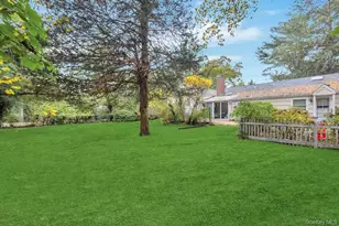 89 Van Brunt Manor Rd, Setauket, NY 11733 - Photo 12