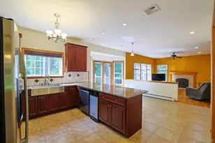 2033 Little Britain Rd, Rock Tavern, NY 12575 - Photo 14