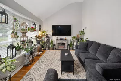 27 Appletree Drive, Saugerties, NY 12477 - Photo 4