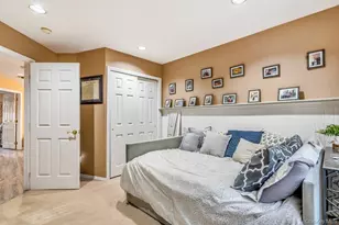 128 Cinnamon Ct, Melville, NY 11747 - Photo 18