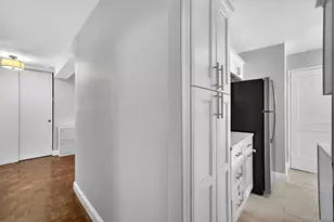 111 E Hartsdale Ave, Hartsdale, NY 10530 - Photo 16