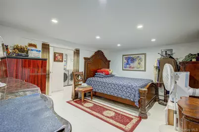 89-06 175th Street, Jamaica, NY 11432 - Photo 20