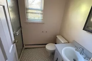 19 Carriage Rd, Roslyn, NY 11576 - Photo 10