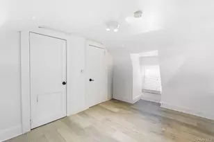 65 Bedford Ave, Westbury, NY 11590 - Photo 10