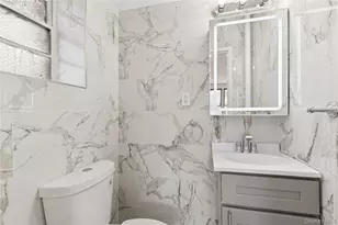 67-30 Clyde St, Forest Hills, NY 11375 - Photo 18