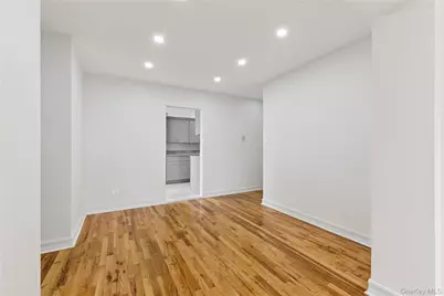 67-30 Clyde Street #2C, Forest Hills, NY 11375 - Photo 6