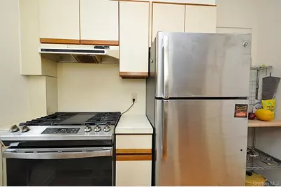 235 Garth Road #D5E, Scarsdale, NY 10583 - Photo 10