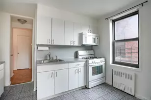 1 Remsen Rd, Yonkers, NY 10710 - Photo 8