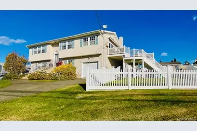 2905 Ocean Avenue, Seaford, NY 11783 - Photo 44