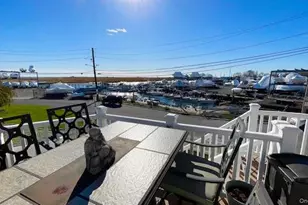 2905 Ocean Ave, Seaford, NY 11783 - Photo 20